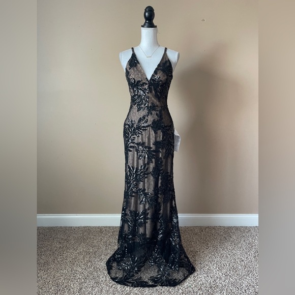 DRESS THE POPULATION | Black Sequin & Mesh Overlay Maxi Formal Gown Sz S - Picture 2 of 12